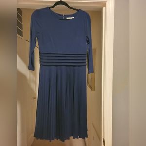 Midi pleated dress
